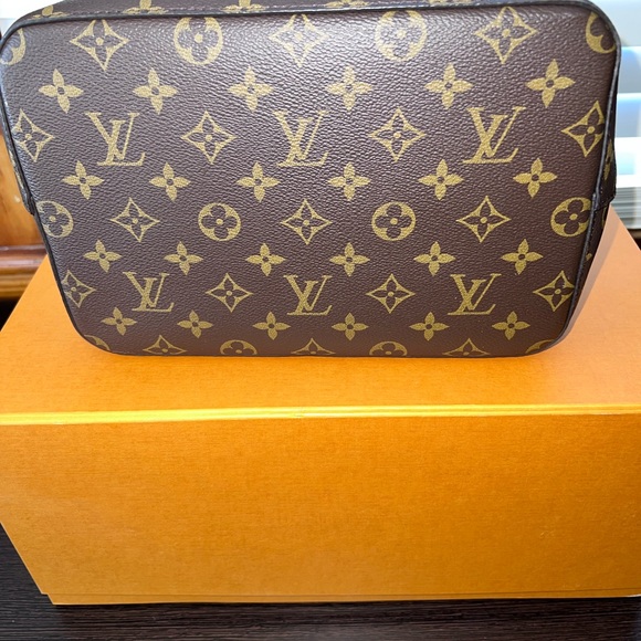 NeoNoe Monogram - Picture 5 of 8